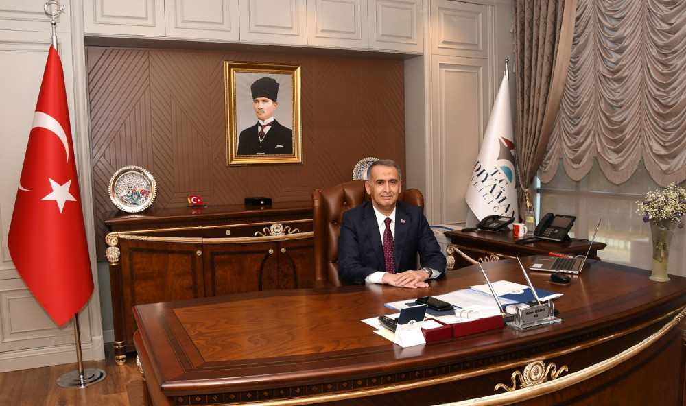 Adıyaman Valisi Mahmut Çuhadar, istifa etti