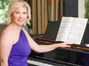 Antalya'da turizm sezonu bahar konseriyle başlıyor  