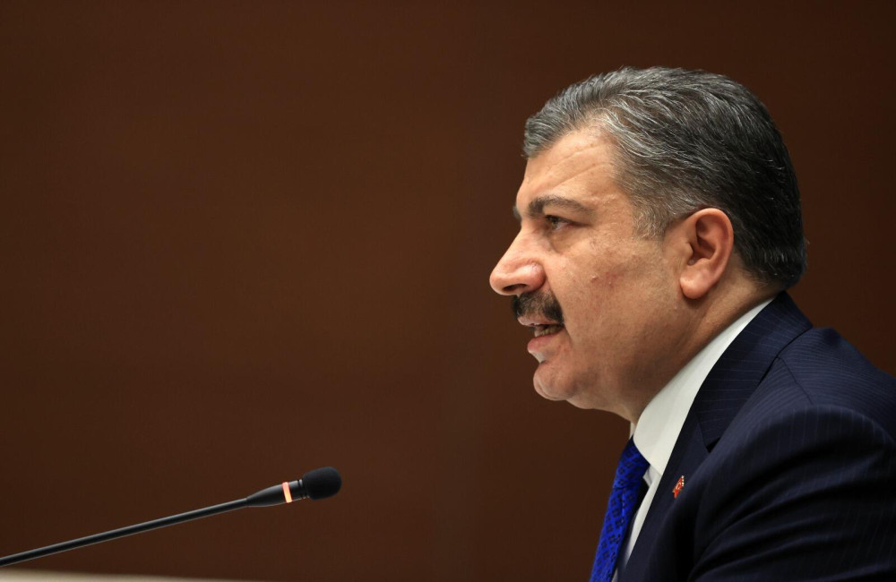 Bakan Koca: Kızamığa bağlı ölüm iddiaları asılsız