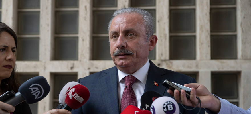 Başkan Şentop Charlie Hebdo dergisine tepki