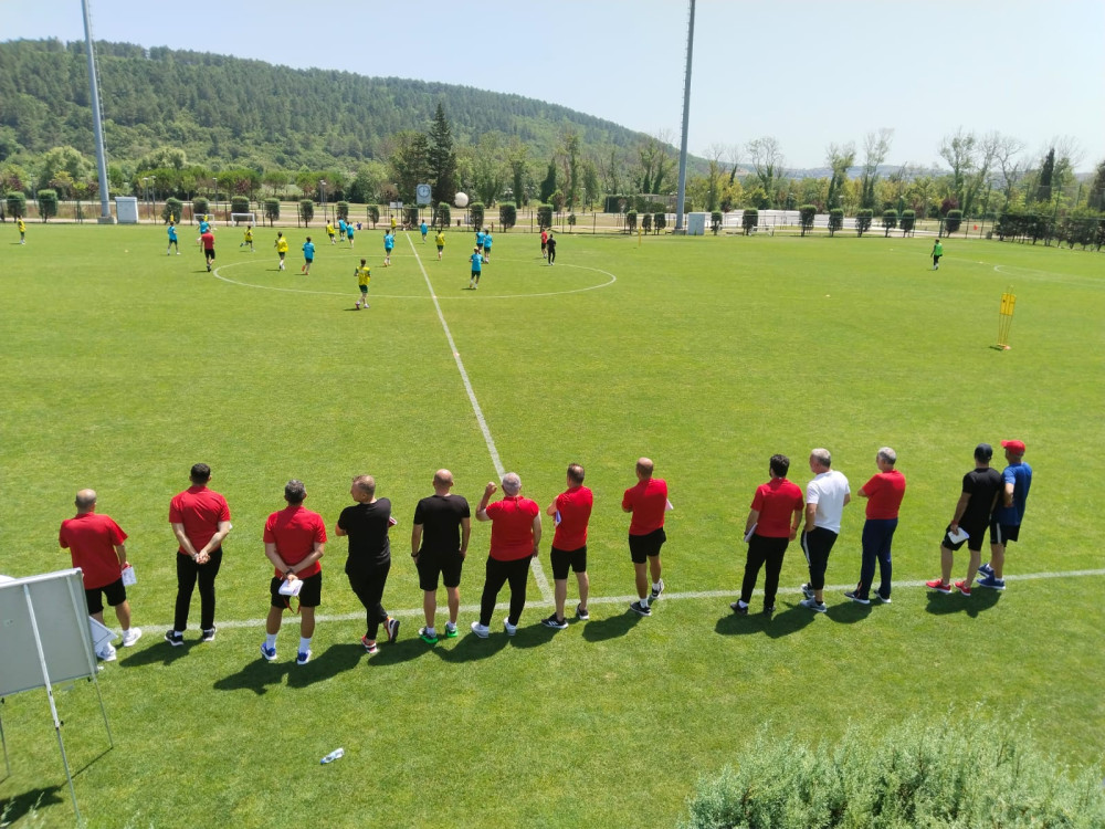Futbol Akademileri Projesi Eğitimleri devam ediyor