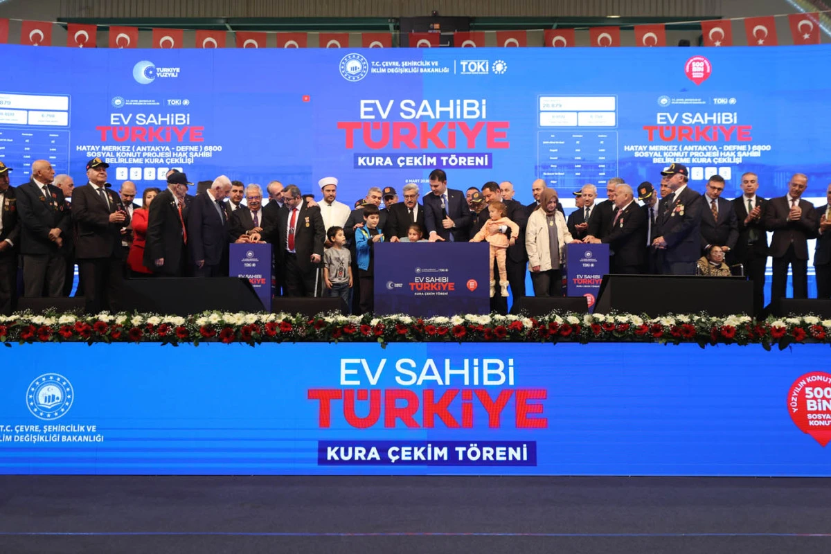 Bakan Murat Kurum Hatay&rsquo;da