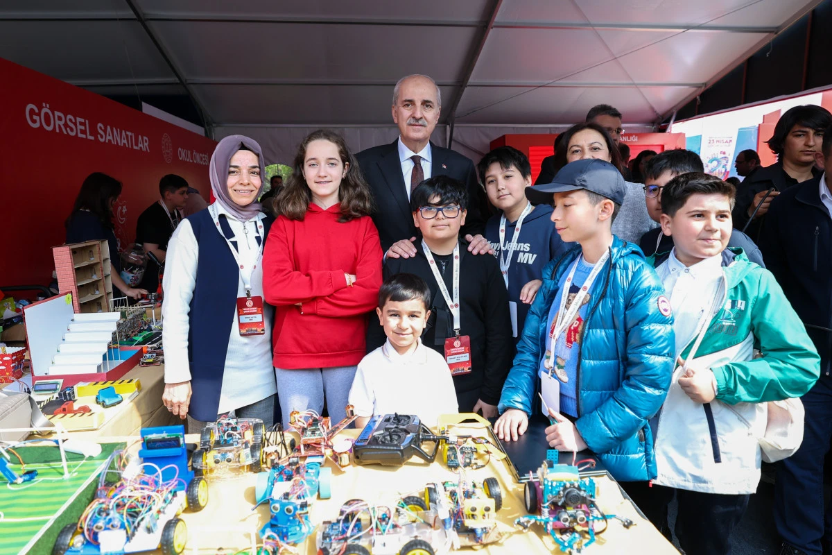 TBMM BAŞKANI KURTULMUŞ, MECLİS BAH&Ccedil;ESİNDEKİ ŞENLİK ALANINI ZİYARET ETTİ