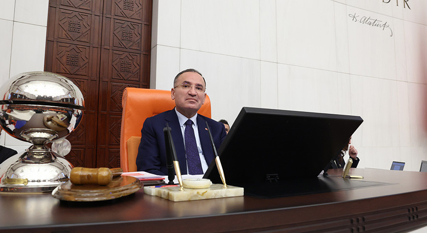 TBMM GENEL KURULU TOPLANDI