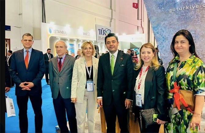 Türk turizmciler Dubai ATM 2023’e akın ettiler  