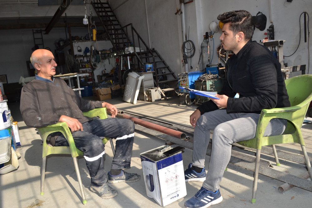 Vanlı İmam, Yıllarca Ezan Okuduğu Minareleri Yapıyor