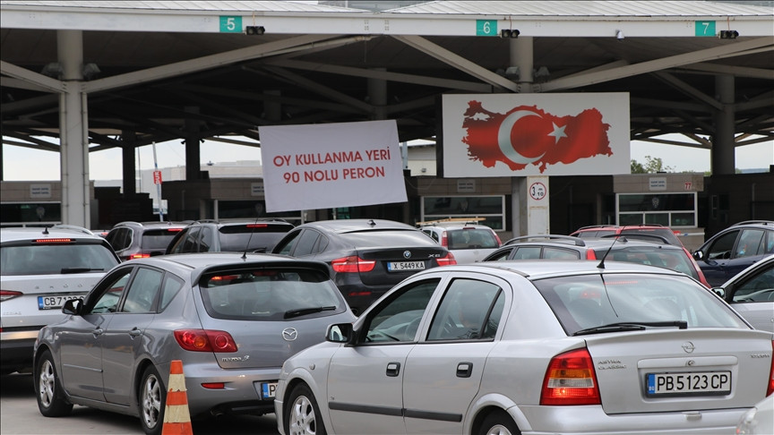 YSK, yurt dışında kullanılan oy sayısını açıkladı